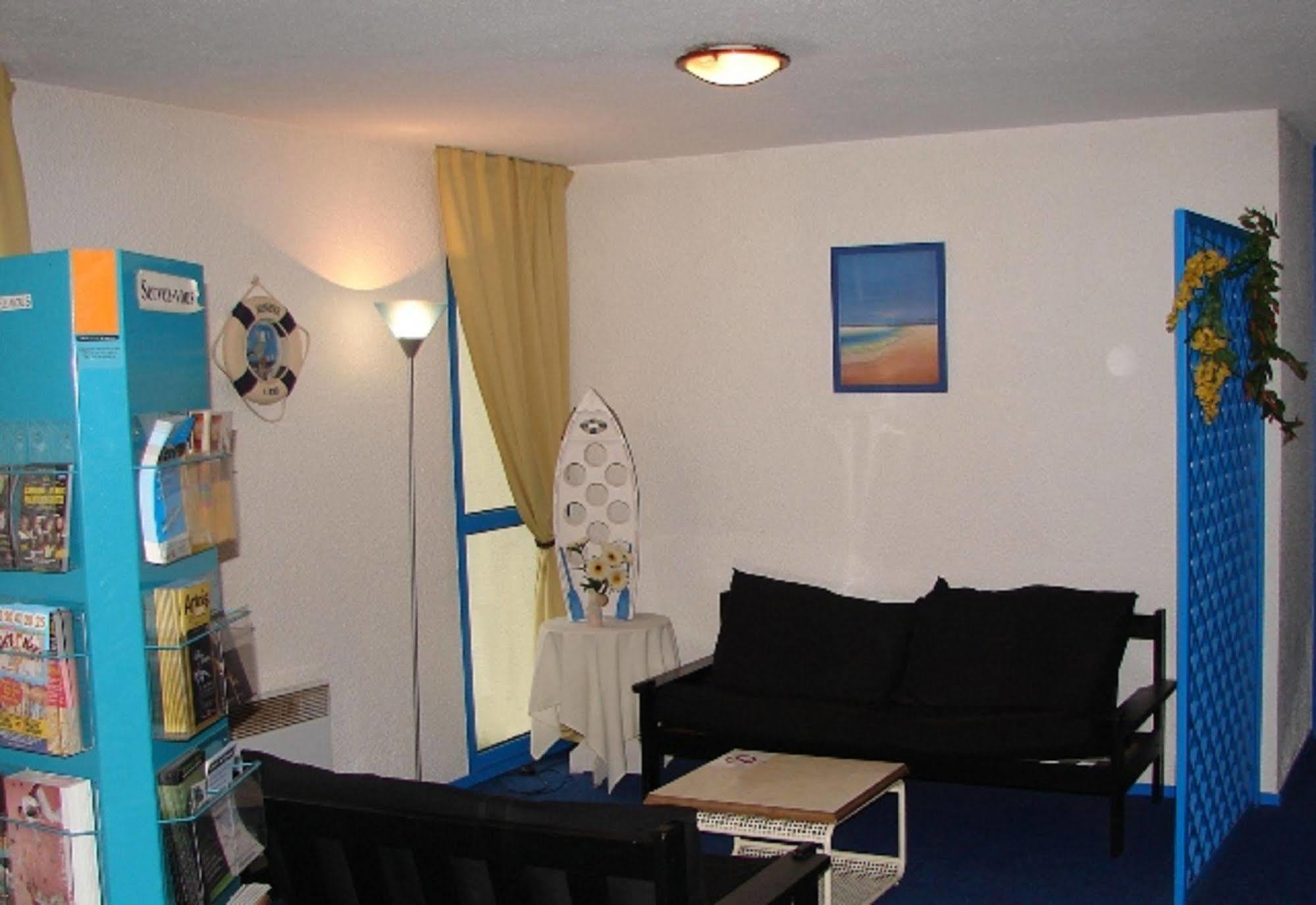 Hotel Du Stade Ex Kyriad Direct Lille Est Stade Pierre Mauroy Villeneuve-d'Ascq Luaran gambar