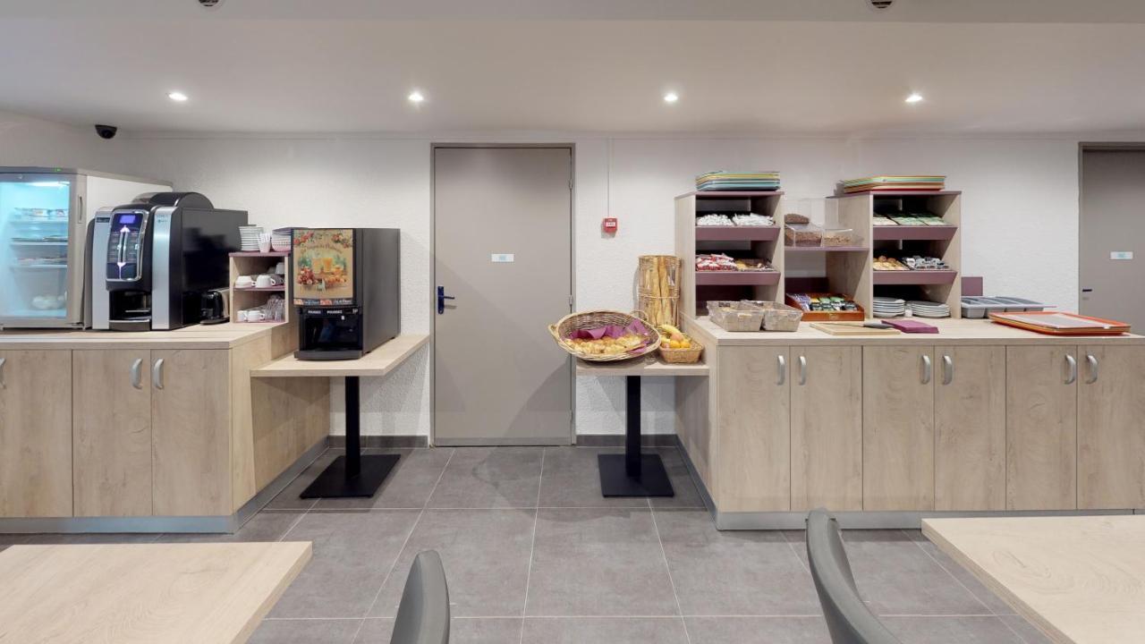 Hotel Du Stade Ex Kyriad Direct Lille Est Stade Pierre Mauroy Villeneuve-d'Ascq Luaran gambar