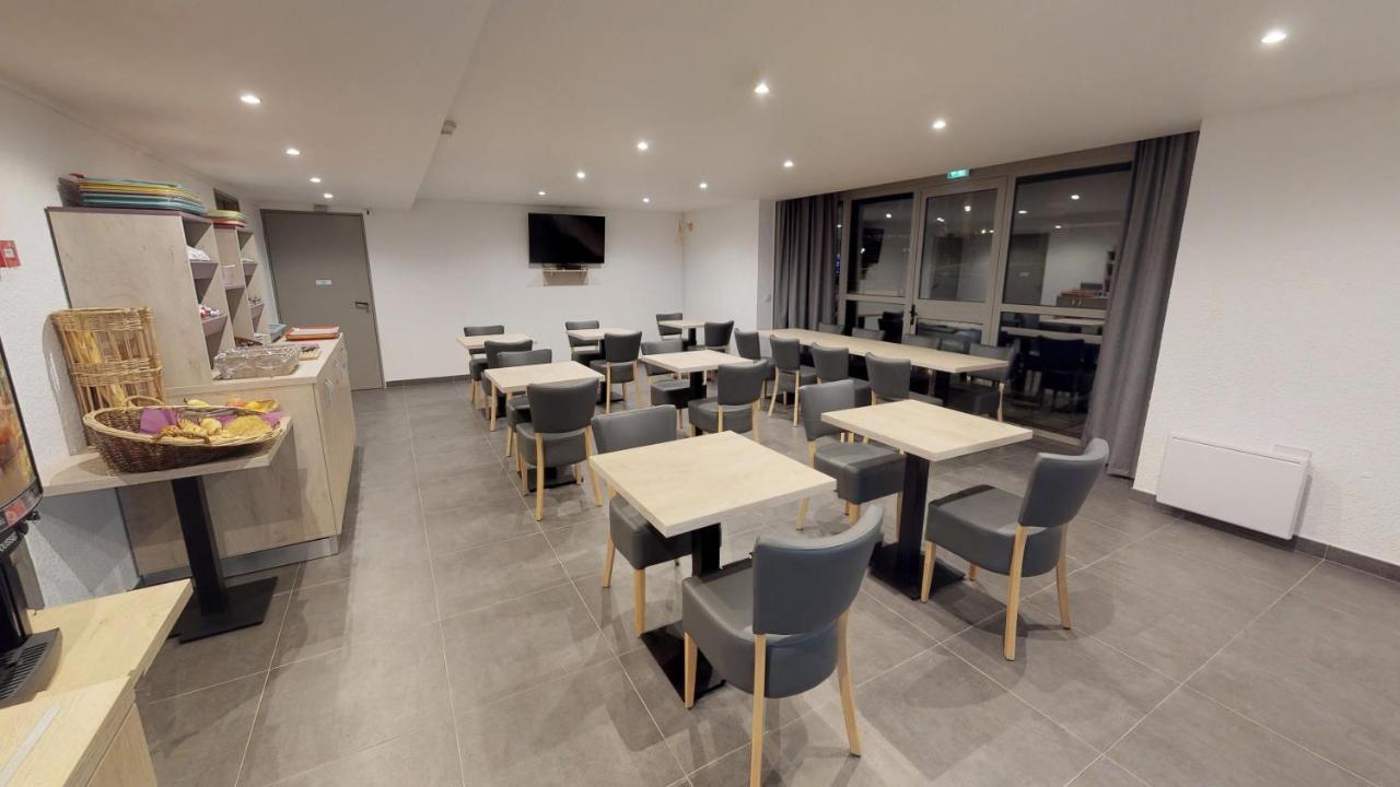 Hotel Du Stade Ex Kyriad Direct Lille Est Stade Pierre Mauroy Villeneuve-d'Ascq Luaran gambar