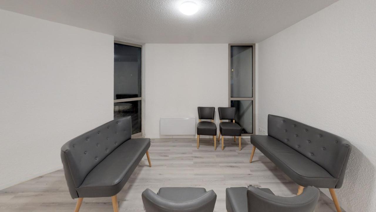 Hotel Du Stade Ex Kyriad Direct Lille Est Stade Pierre Mauroy Villeneuve-d'Ascq Luaran gambar